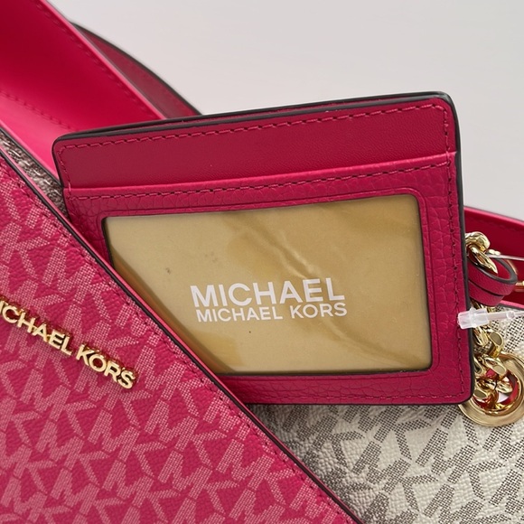 MICHAEL KORS
Large Pebbled Leather Card Holder Case
Electric Pink 
NWT - Picture 11 of 16